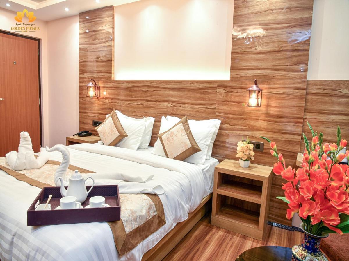Hotel Golden Potala, Darjeeling Дарджилинг Экстерьер фото