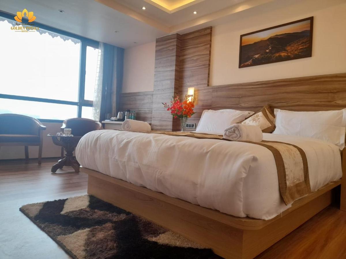 Hotel Golden Potala, Darjeeling Дарджилинг Экстерьер фото