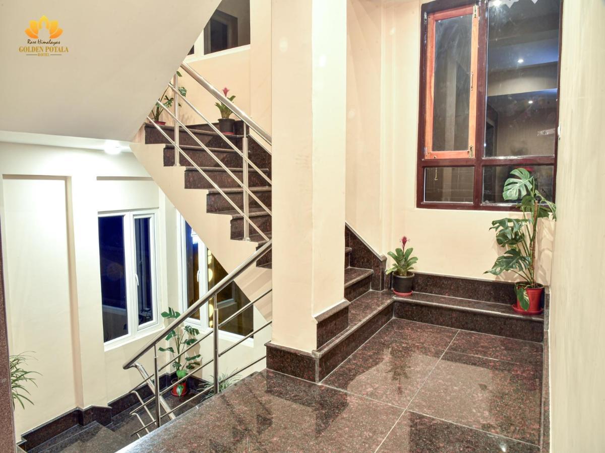 Hotel Golden Potala, Darjeeling Дарджилинг Экстерьер фото