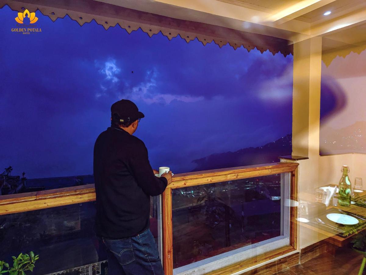 Hotel Golden Potala, Darjeeling Дарджилинг Экстерьер фото
