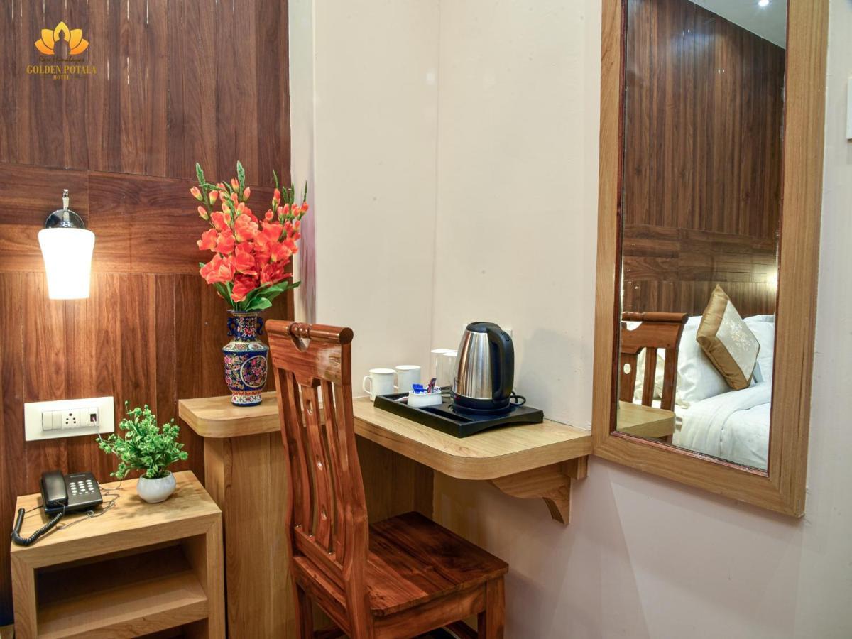 Hotel Golden Potala, Darjeeling Дарджилинг Экстерьер фото